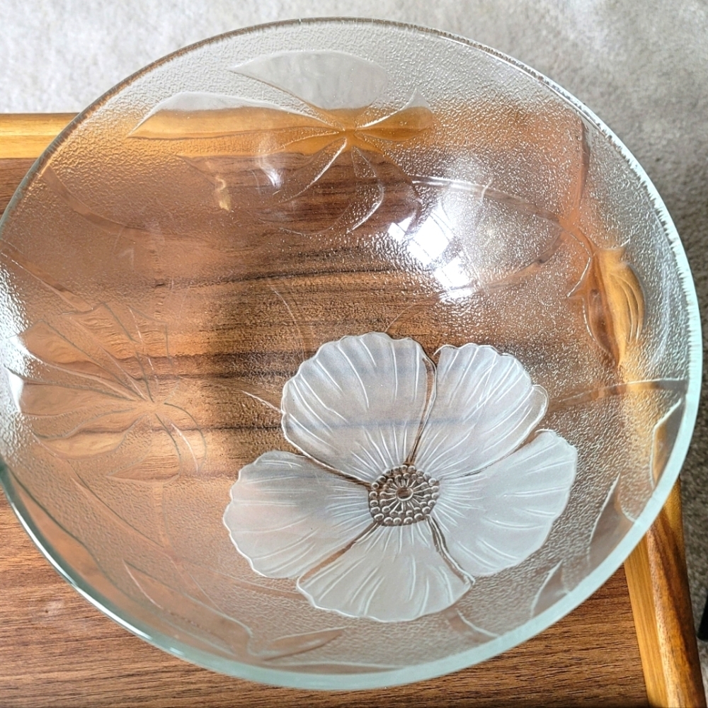Chip and Dip Glass Bowl Set